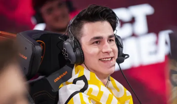 Tragedia: gamer de 19 años fallece durante torneo y su equipo decide retirarse en su honor