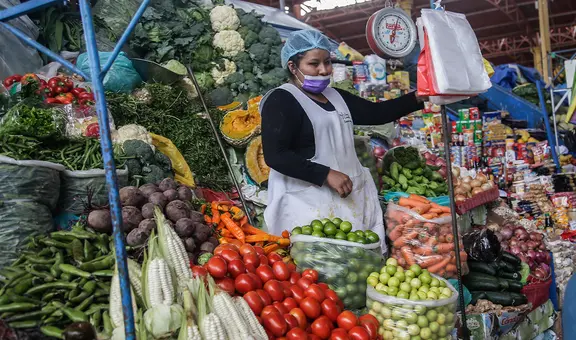 Cebolla y tomate son los productos que más encarecen en las regiones del sur