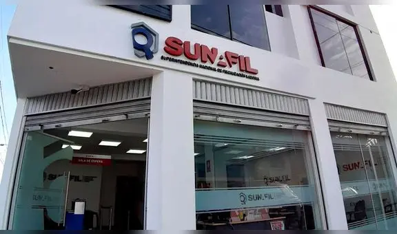 Trabajadores de empresa que trabaja con Sunafil denuncian que laboran horas extras, pero que no les pagan