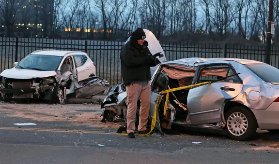 Joven de 21 años provoca accidente vehicular y descubre que víctimas son su hermana y su sobrina