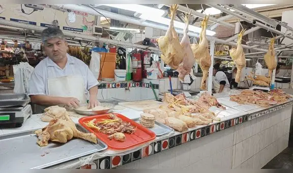 Precio del pollo continúa sobre los S/10 en mercados de Lima