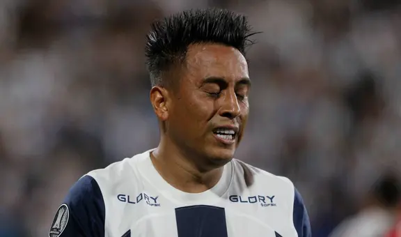 Hinchas de Alianza Lima arremeten contra Cueva tras quedar fuera de la Libertadores