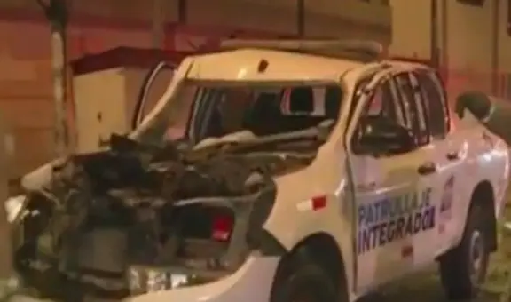 La Victoria: camioneta de serenazgo impacta contra camión y deja una serena herida