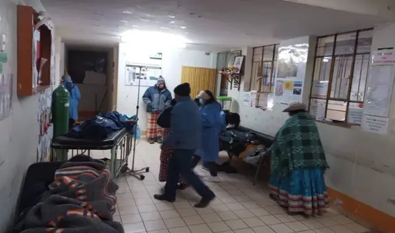 Arequipa: 1 menor fallecido y 11 heridos en caída de miniván a barranco