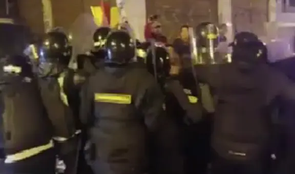 Independencia: ambulante informal ataca con arma blanca a fiscalizador durante operativo