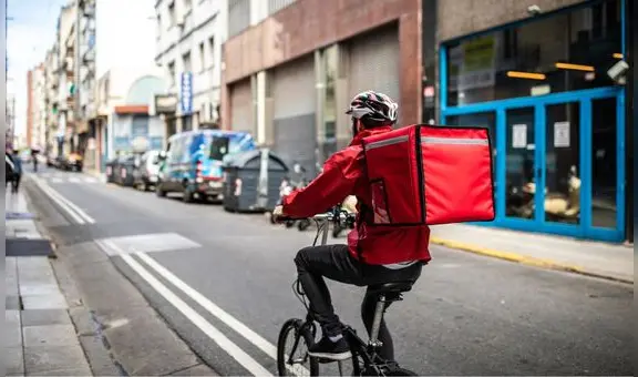 Protección laboral a repartidores: la gran deuda política