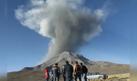 Volcán Ubinas en Moquegua: qué significa la alerta naranja, reportes de IGP y todo sobre la erupción