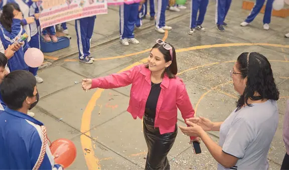 Amy Gutierrez promueve educación menstrual en colegio de Carabayllo