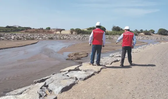 Funcionarios elevaron gastos en obra del río Lacramarca