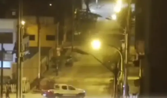 Callao: 'Houdini de Mi Perú' aprovechó descuido de policías y escapó esposado de patrullero