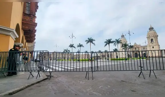 Cierran acceso a plaza de Armas en el Centro Histórico a pocos días de la 'Tercera toma de Lima'