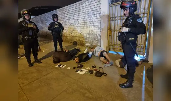 Comas: 4 sujetos intentaron robar una camioneta con armas de fuego y granada