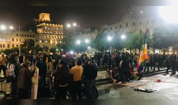 'Marcha Nacional': manifestantes se reúnen en la plaza San Martín a horas de la protesta
