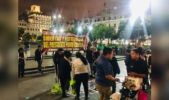 Ciudadanos realizan vigilias en la plaza San Martín, Poder Judicial y el JNE tras protestas