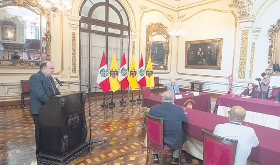 Docentes preocupados por competencias de educación que pasarían a la Municipalidad de Lima