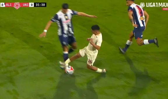 ¡Le dejó su 'chiquita'! Quispe entró fuerte sobre Zambrano y se ganó la amarilla en el clásico