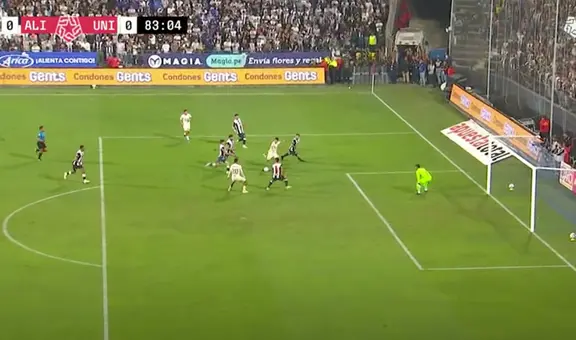 La jugada 'maradoniana' de Piero Quispe que pudo cambiar la historia del clásico