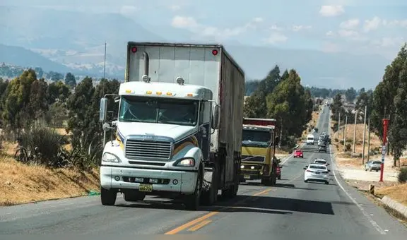 Tribunal de Justicia de la CAN falla a favor de Perú por caso de combustibles en Bolivia