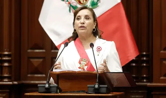 Perú suyu umalliqpa rimaynin: kaymi Dina Boluarte umalliqpa wakin ancha chaniyuq rimaynin runasimiman tikrasqa