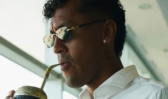 Renato Tapia recibe nuevo apodo: la insólita chapa con la que fue rebautizado por su cumpleaños