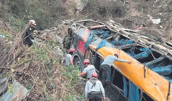 Accidente en Piura: denunciarán a empresa de bus que cayó a abismo