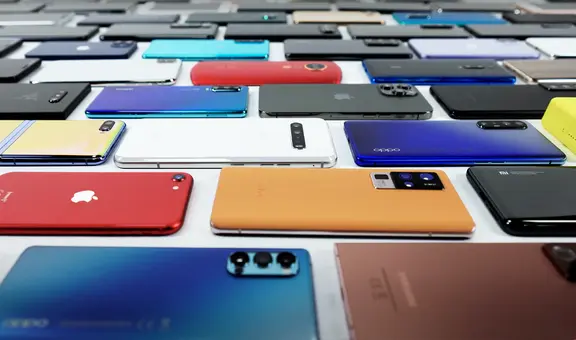 Teléfono reacondicionado vs. de segunda mano: diferencias y cuál te conviene comprar