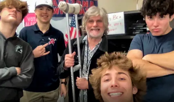 Estudiantes recaudan más de US$10.000 dólares para operación de la esposa de su profesor