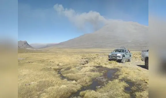 Volcán Ubinas sigue emitiendo  ceniza y bloques balísticosen Moquegua