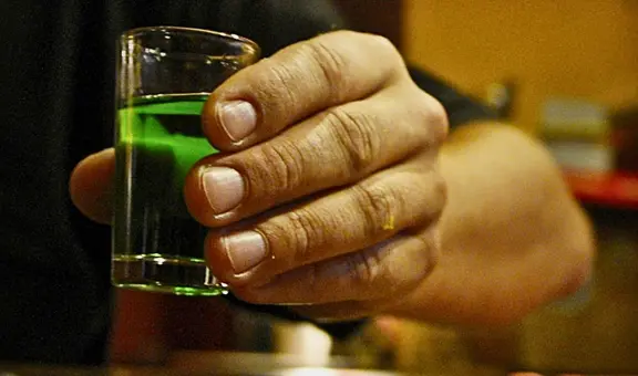 Condenan a 16 años de prisión a 2 hombres por violar a una niña en El Salvador