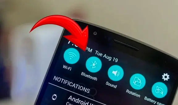 ¿Es necesario apagar el Wi-Fi y bluetooth del celular al salir de casa para ahorrar batería?