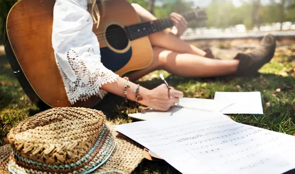 Derecho de autor: ¿cuáles son las empresas que deben pagar por difundir películas, series y música?