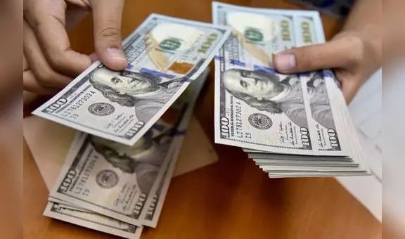 Precio del dólar inicia al alza y se ubica en S/3,7143 este martes 15 de agosto