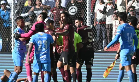¡Primera derrota del Clausura! Universitario perdió 2-0 ante ADT y peligra la punta del torneo