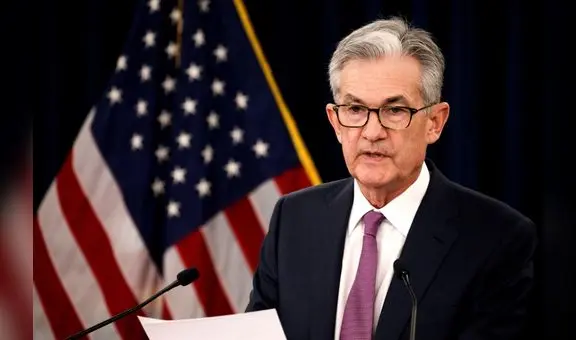 Fed anticipa subidas de tasas y alerta sobre posible aumento de inflación