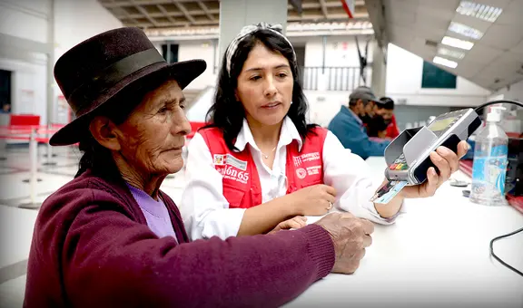 Pensión 65: Todos los beneficiarios tendrán su propia tarjeta de débito