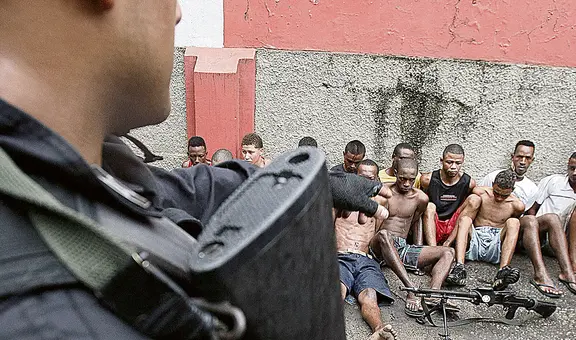 ‘Comando Vermelho’ domina ruta de droga en la Amazonía y utiliza a peruanos