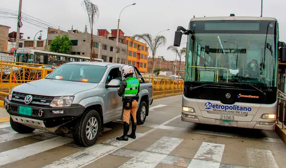 ¿Suspensión del brevete? Esta es la multa por invadir el carril exclusivo del metropolitano
