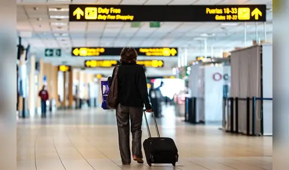 Viajes por el feriado del 30 de agosto: ¿cuáles son tus derechos ante contratiempos en tus vuelos?