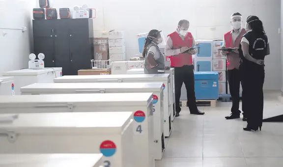 Vacunación en Perú: refrigeración de dosis peligra por lío de Cenares con empresa