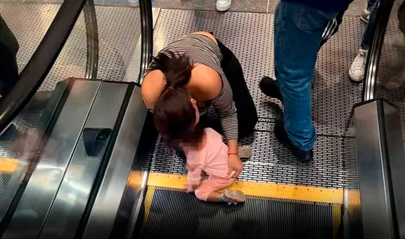 El Salvador: mano de niña de 2 años queda atrapada en las escaleras eléctricas de centro comercial