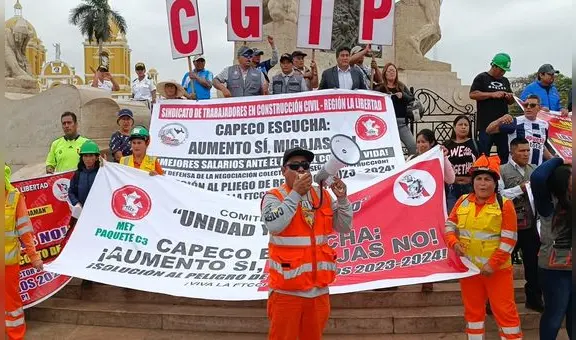 Obreros de construcción civil exigen mejor sueldo en Trujillo