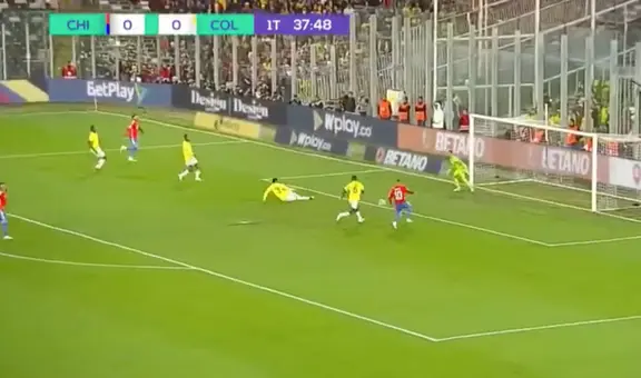 La increíble ocasión de gol que falló Alexis Sánchez en el Chile vs. Colombia a puertas del arco