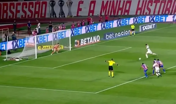 James Rodríguez volvió a fallar un penal: el desastroso tiro tras hacer la 'paradita' con Sao Paulo