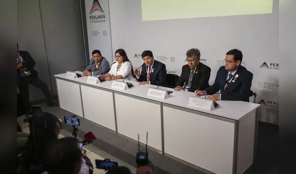 Gobernadores y alcaldes anuncian protesta contra el Congreso de la República