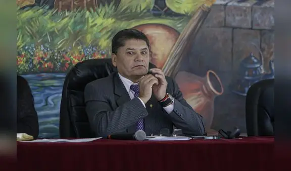 Arequipa: rechazan solicitud de vacancia del alcalde Víctor Hugo Rivera