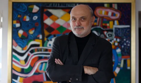 Fernando Ampuero: "Llegué al periodismo porque tenía que pagar la luz y el teléfono"