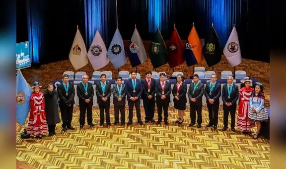 UNH celebra 33 años de compromiso con la educación en Huancavelica