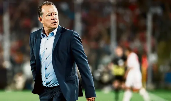 Juan Reynoso preocupa en la Blanquirroja