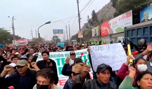 Protesta en Chosica: bloquean km 39 de la Carretera Central por abandono del Estado ante huaicos