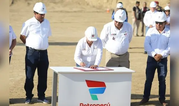 Gobierno suscribe decretos para la operación temporal de los lotes I y VI con Petroperú
